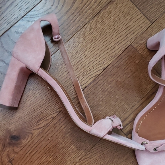 coach heel open toe sandals  NWT - Picture 2 of 9